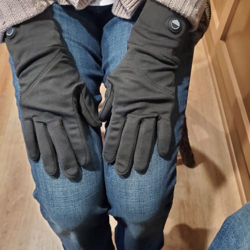 Customer photo review of Toasty Touch® Ultra Thin Heated Gloves