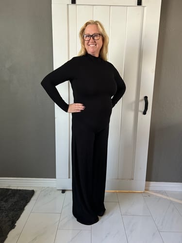 Customer photo review of NW Sculpt Wide-Leg Jumpsuit