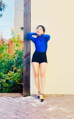Customer photo review of Butter Scoop Waist Hot Pants