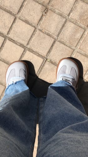 Customer photo review of Lily - Zapatos De Punta Ancha