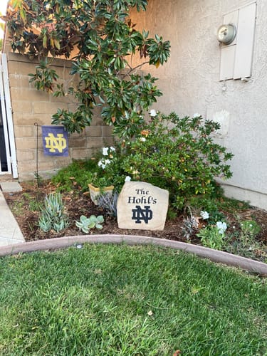 Customer photo review of Notre Dame Fighting Irish Design-A-Stone Landscape Art Family Name
