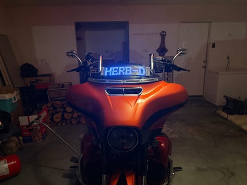 Customer photo review of Moto Eyes - Animated Moto Eyes