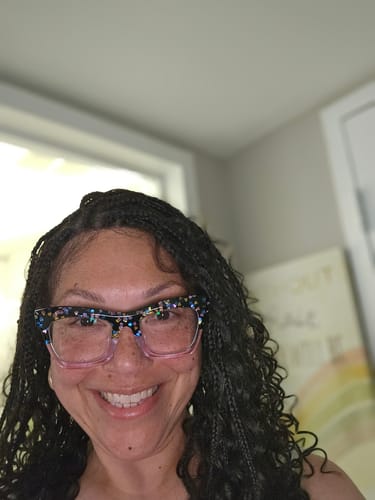 Customer photo review of uBraids Glueless 24" Pre Cut HD Full Elastic Lace Ready-To-Go Boho Box Braided Wig Full Synthetic Boho Curls (US Only)