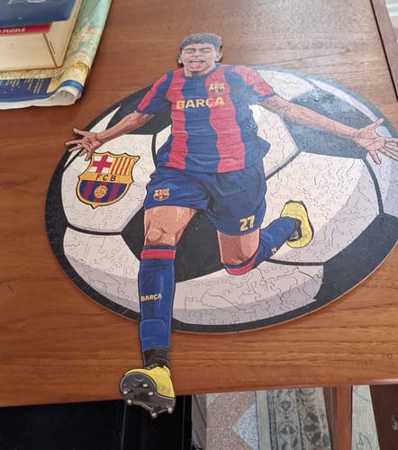 Customer photo review of Lamine Yamal - Wooden Puzzle