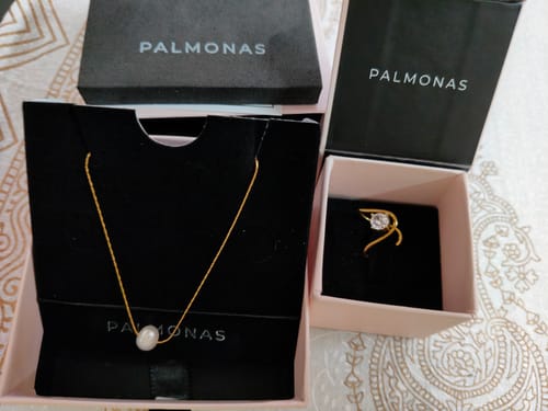 Customer photo review of Trendy Curve Diamond Ring