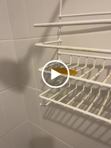 Customer video review of Skin Clearing Honey & Turmeric Bar