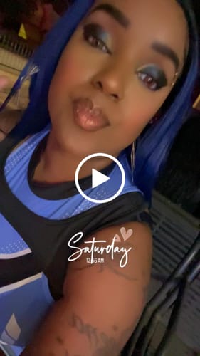 Customer video review of Outre Melted Hairline Swirlista Glueless HD Lace Front Wig - SWIRL 113