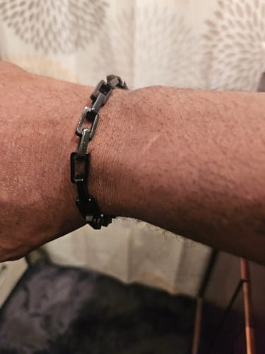 Customer photo review of Men’s Personalised Legacy Bracelet