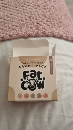 Customer photo review of Sample The Smell | Body & Face Cream Set