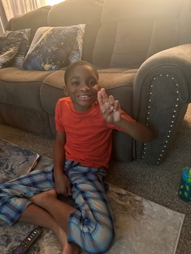 Customer photo review of NeuroBrocc Gummies