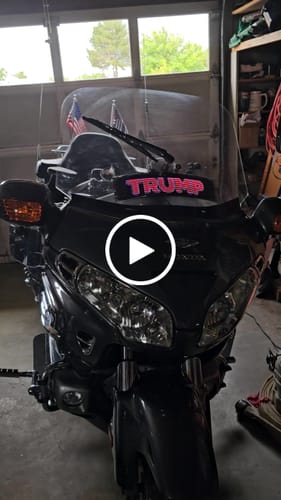 Customer video review of Moto Eyes - Animated Moto Eyes