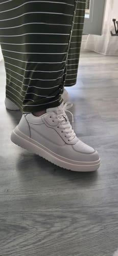 Customer photo review of ELEVATESHOES WHITE CASUAL