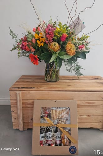 Customer photo review of Sunshine Sunflower Flower Arrangement