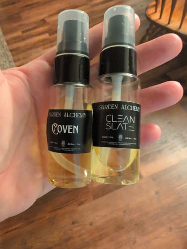 Customer photo review of COVEN LUXE BODY OIL