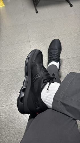 Customer photo review of On Cloudzone Men's Casual Shoes