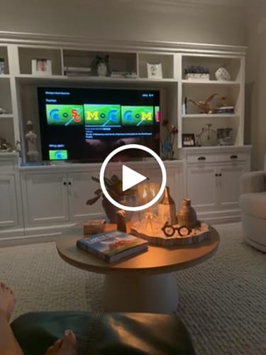 Customer video review of Hurricane Vase