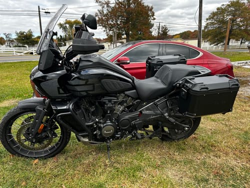 Customer photo review of 45L - Apex XL Motorcycle Side Cases for Harley Pan America RA1250/S Black