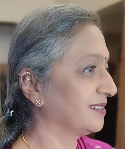 Customer photo review of Shruti 22k Gold Plated Earcuff