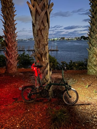 Customer photo review of VTG 1000 BROMPTON FOLDING BIKE LIGHT