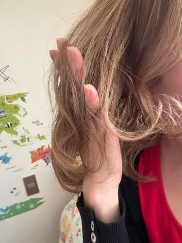 Reseña con foto de un cliente sobre Hair Power - Reparación Capilar 60 ml