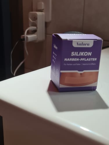 Customer photo review of Silikon-Narbenpflaster gegen Falten