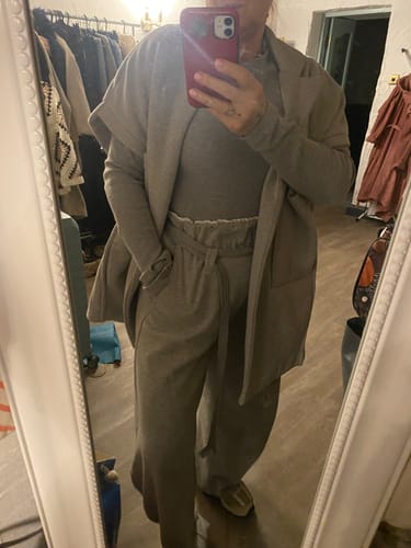 Customer photo review of Oversized Grey Three-Piece Set