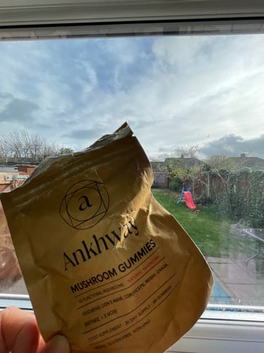 Customer photo review of 2-Month Mushroom Gummies