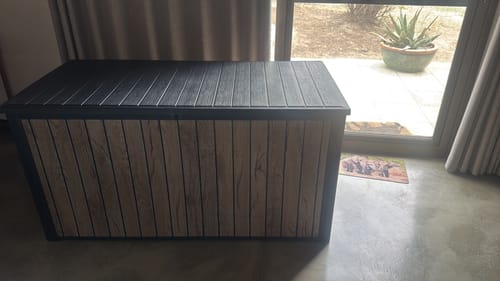 Customer photo review of Signature Collection: 170G Deck Box Pine