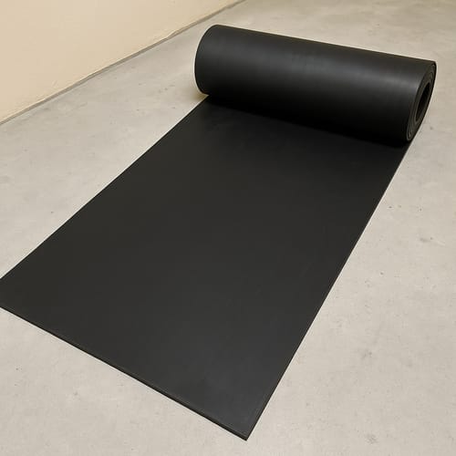Customer photo review of Snow Plough Scraper Rubber Sheet Black, High Abrasion Grade, 60° Shore SBR Ideal for Scraper Blades, Wipers & Hard Chute Lining, Linear Metre