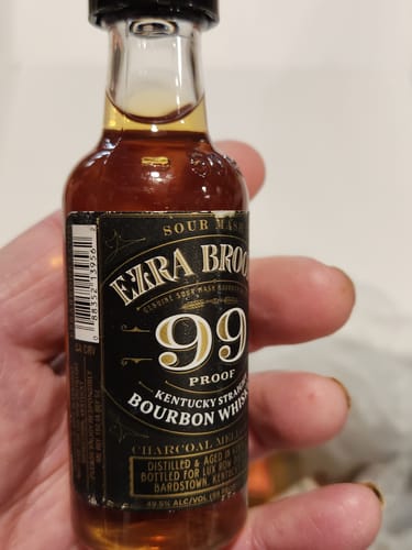 Customer photo review of 3 Brothers Liquor Bourbon Whiskey Tasting Bundle Kit (10 Mini Shots)