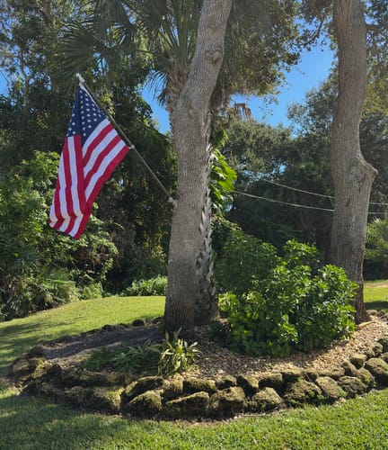 Customer photo review of NEW For 2025/2026! Prestige House Flag Pole - A Complete Wall-mounted Kit - American Flag Included