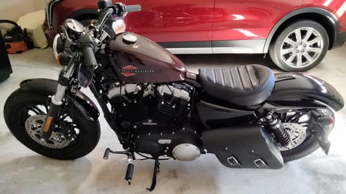 Customer photo review of C.C.RIDER Sportster Seat Front Solo Seat Driver Rider Cushion Orange Roll Stitching, 2010-2023 XL models