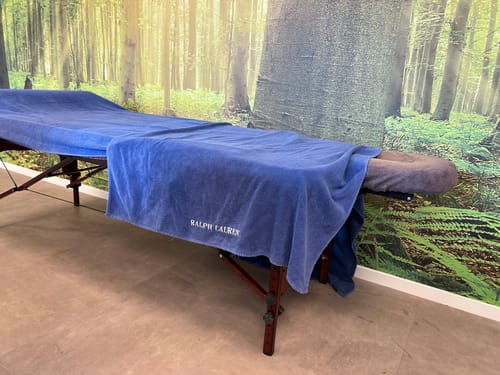 Carlo V. review of Massageliege Zen BASIC III Flat image 1 out of 1