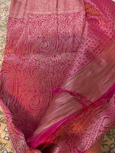 Customer photo review of Circle Of Art Banarasi Khaddi Silk Saree
