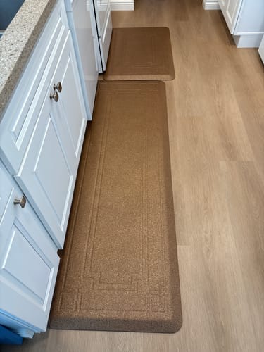 Laura B. review of 6' x 2' Gatsby Collection - Granite Gold image 1 out of 1