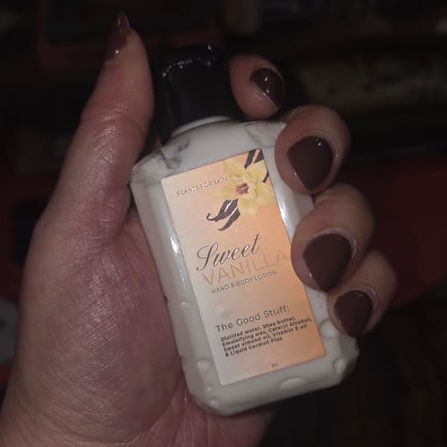 Customer photo review of Sweet Vanilla Lotion