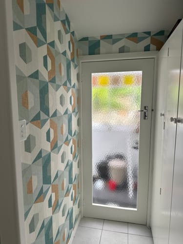 Customer photo review of Pop Wallpaper - Vert Deau Vert Emeraude Dore - Discontinuing