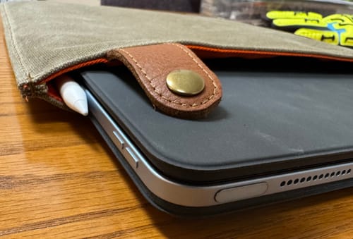 Customer photo review of Magic Keyboard Durable Sleeve