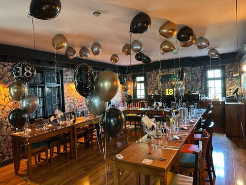 Customer photo review of Replay-able 1920s Murder Mystery Dinner Party Game for Up to 20 Adults - Host Your Own Dinner Party Game Night - 1920s Speakeasy Gatsby Theme - 1920s Fancy Dress Dinner Party(V2)