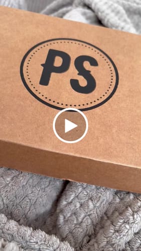 Customer video review of Leave Me Behind by K.M. Moronova - SE paperback