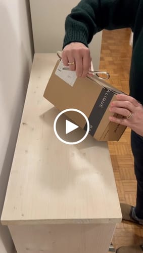 Customer video review of MAKE UP REMOVER