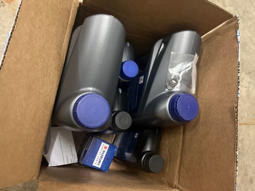 Customer photo review of Suzuki Outboard Complete Oil Change Kit - DF150/175/200/225/250