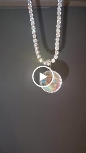 Customer video review of Single Row Moissanite Custom Image Circle Pendant - 925 Silver - D Colour - VVS1