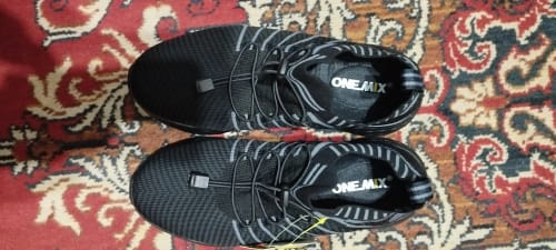 Customer photo review of ONEMIX Waterproof Running Shoes for Men Breathable Light Women Training Walking Sneakers Outdoor Trekking Slip-on Sports Shoes