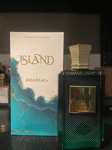 Customer photo review of Khadlaj Island Extrait De Parfum For Unisex