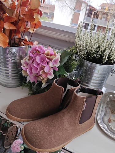 Customer photo review of Vaistoa Sulo -paljasjalkanilkkurit