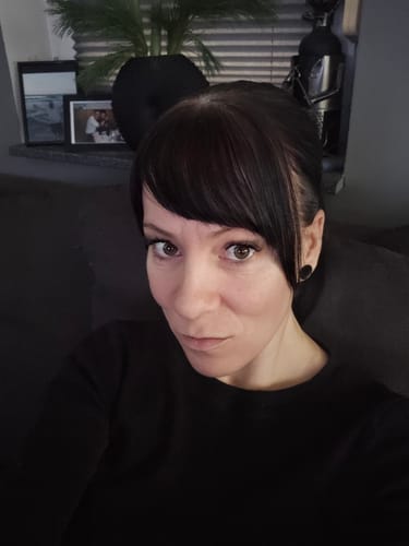 Simone B. review of GGL Box Pre Glued image 1 out of 1