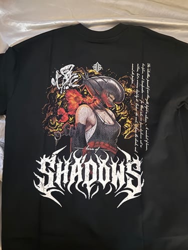 Customer photo review of Chainsaw Man 'Bomb Girl' T-Shirt