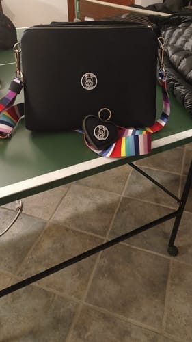 Romina L. review of Pochette Grande image 1 out of 1