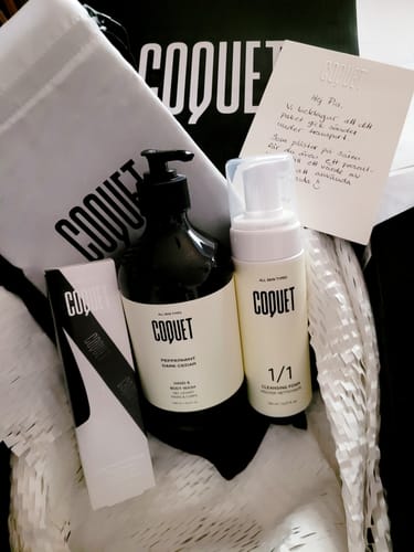 Customer photo review of Hand & Body Wash, Peppermint & Dark Cedar